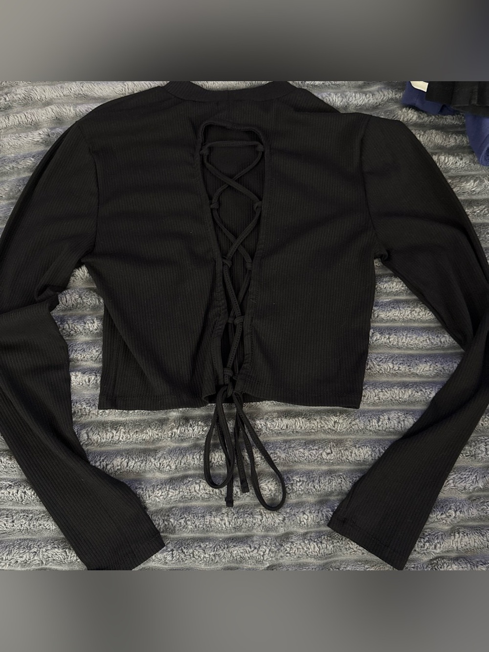 Rue21 Black Ribbed Long Sleeve Crop Top